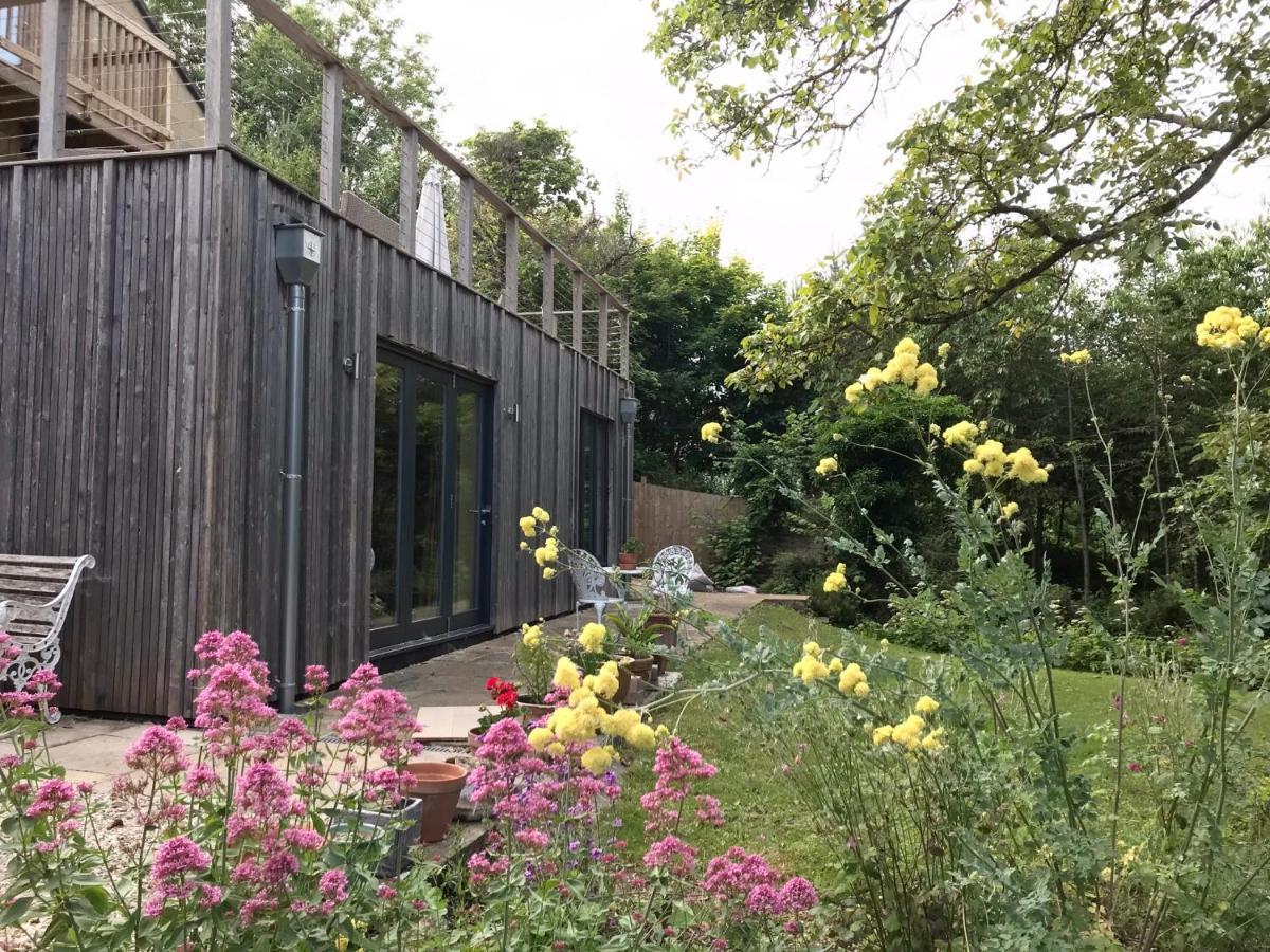 Garden Hideaway, Self-Contained, Edge Of Bath公寓 外观 照片