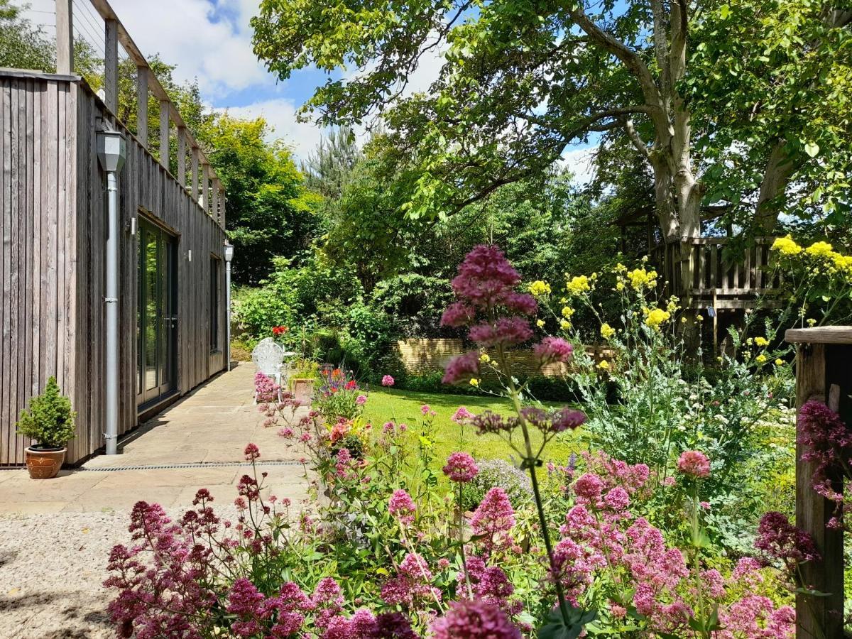 Garden Hideaway, Self-Contained, Edge Of Bath公寓 外观 照片